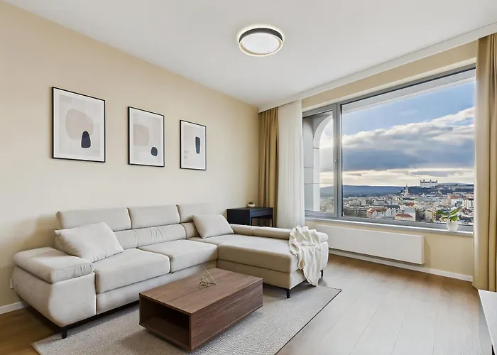 Sky Park Centre 1br High Fl - Free Parking Appartement *